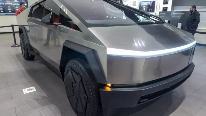 Tesla innkallar nánast flesta Cybertrucks í Bandaríkjunum