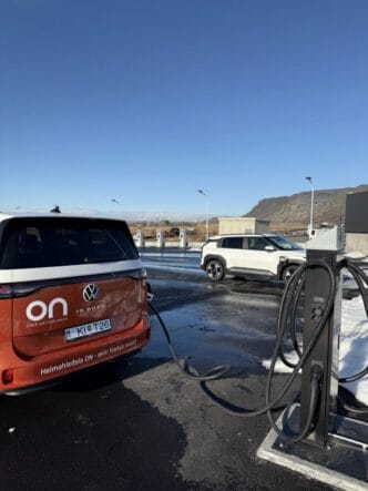 Öflugar hleðslustöðvar á Selfossi